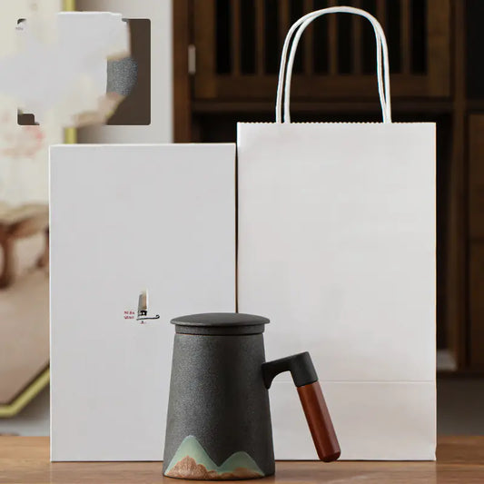 Ceramic Mug with Lid and Filter for Tea Separation