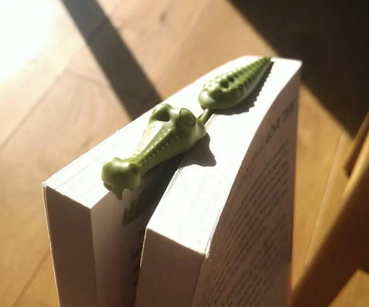 Animal-Shaped Plastic Bookmarks - Fun Gift Set